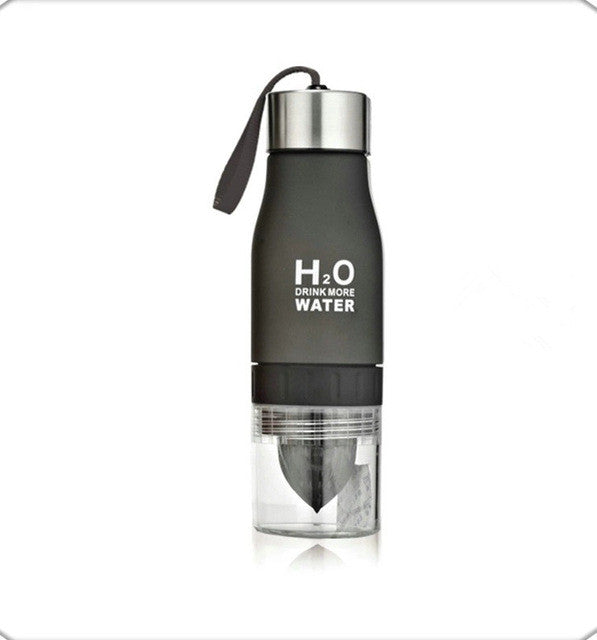 Plastic Water Fruit Infusion Bottle